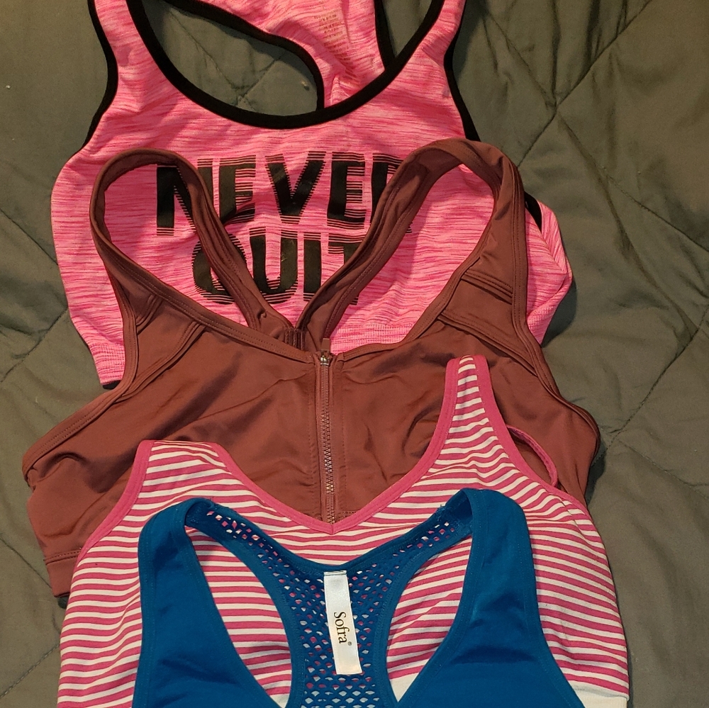 5 sports bras some bought off poshmark and didn't